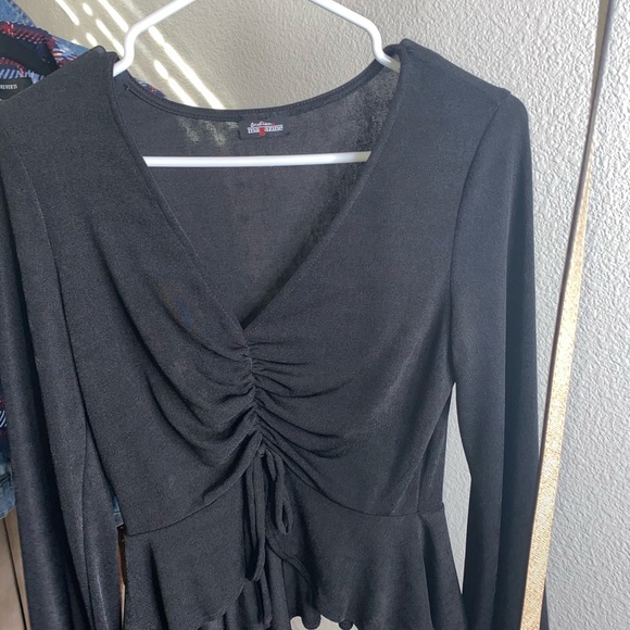 TOP - Picture 3 of 4